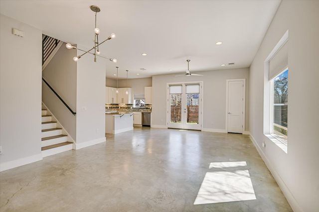 1131 Mason Ave A, Austin, TX 78721