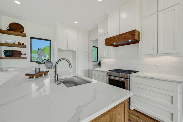 410 Shelby Trail, Bells, TX 75414