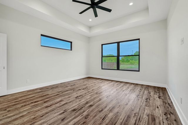 410 Shelby Trail, Bells, TX 75414