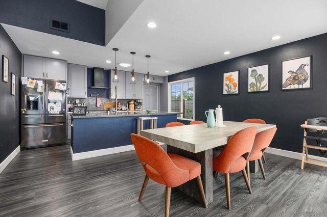 8358 Ridge Route Rd, San Diego, CA 92120