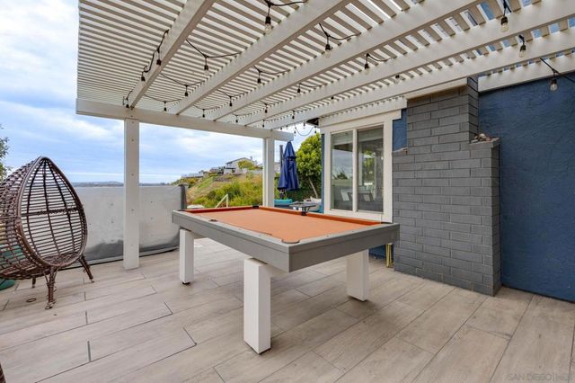 8358 Ridge Route Rd, San Diego, CA 92120