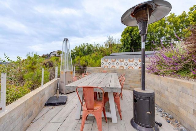 8358 Ridge Route Rd, San Diego, CA 92120