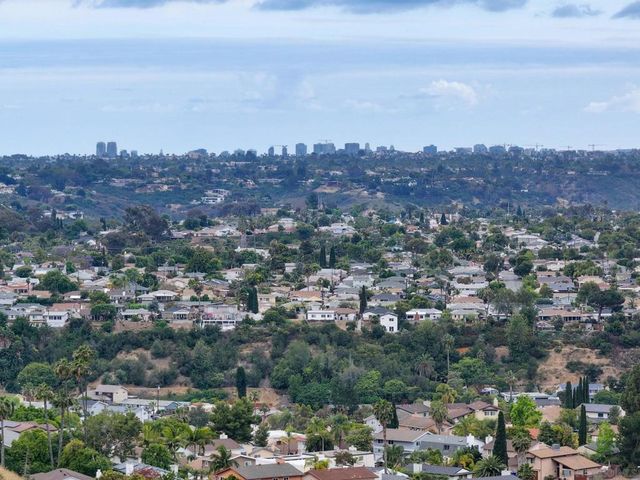8358 Ridge Route Rd, San Diego, CA 92120