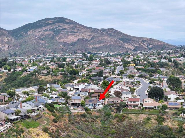 8358 Ridge Route Rd, San Diego, CA 92120