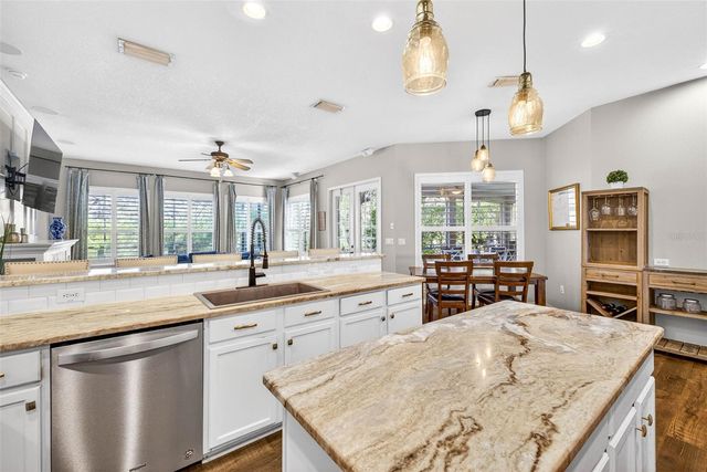 15036 EAGLERISE DRIVE, Lithia, FL 33547