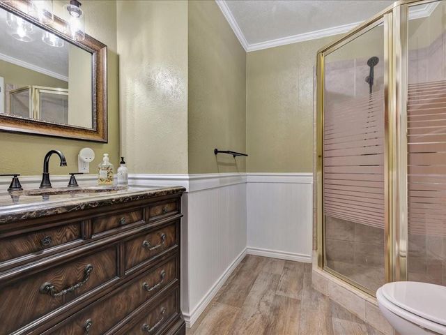 1013 Dewitt Hinson Road, Pollok, TX 75969