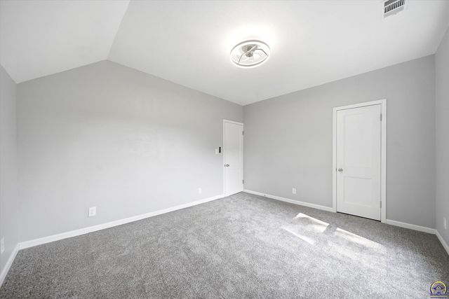 197 NW Hawthorne ST, Topeka, KS 66606