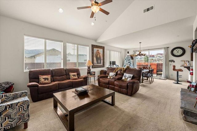 341 Maple Ridge Drive, Big Bear, CA 92314