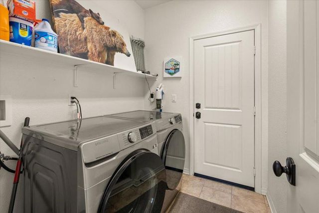 341 Maple Ridge Drive, Big Bear, CA 92314