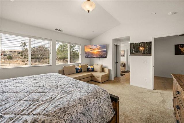 341 Maple Ridge Drive, Big Bear, CA 92314