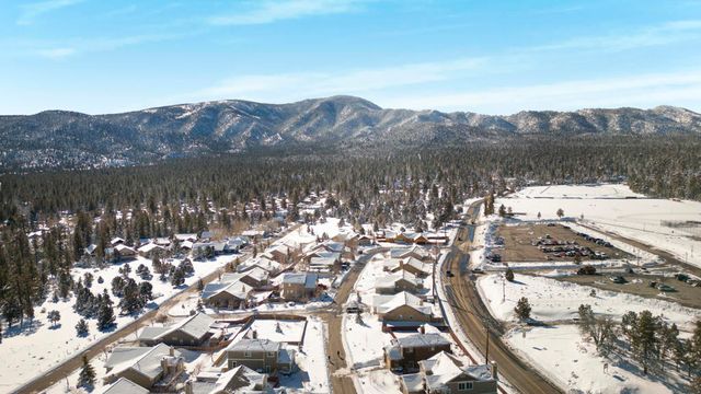 341 Maple Ridge Drive, Big Bear, CA 92314