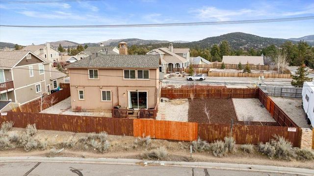341 Maple Ridge Drive, Big Bear, CA 92314
