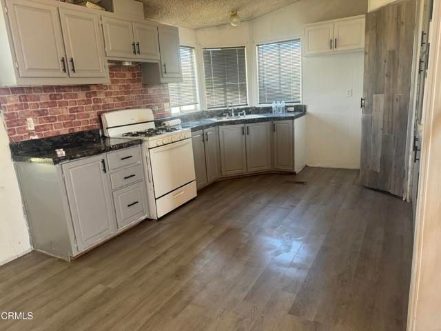 140 San Emidio Drive, Cuyama, CA 93254