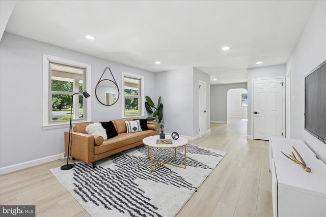 116 WAYNE DR, Cinnaminson, NJ 08077