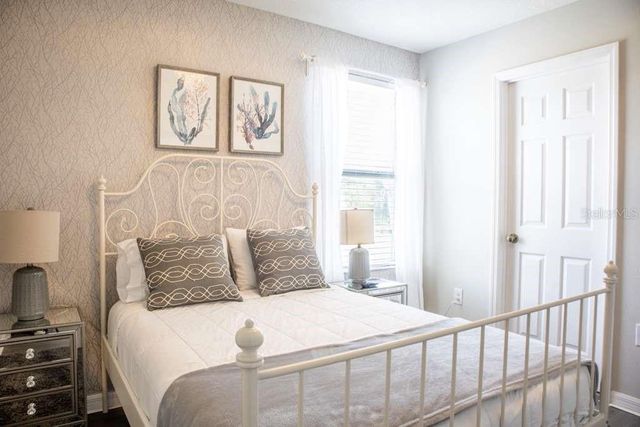 210 LAS FUENTES DRIVE, Kissimmee, FL 34746