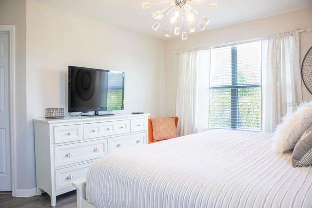 210 LAS FUENTES DRIVE, Kissimmee, FL 34746