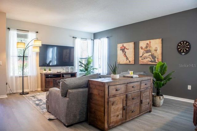 210 LAS FUENTES DRIVE, Kissimmee, FL 34746