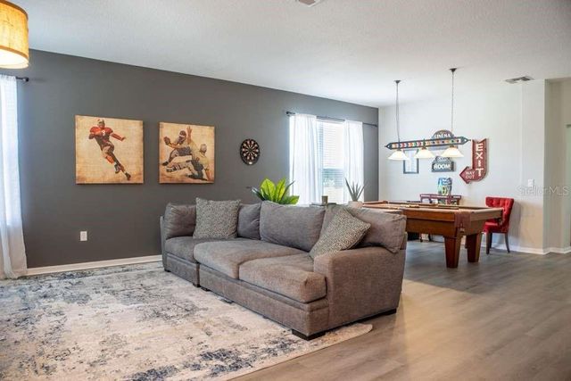 210 LAS FUENTES DRIVE, Kissimmee, FL 34746