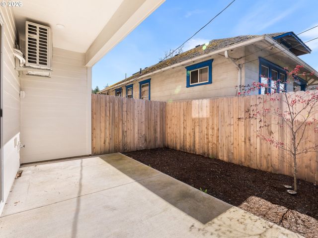 5870 N MISSOURI Ave, Portland, OR 97217