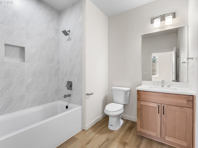 5870 N MISSOURI Ave, Portland, OR 97217