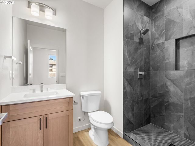 5870 N MISSOURI Ave, Portland, OR 97217