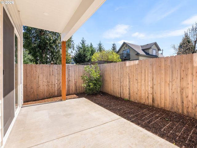 5870 N MISSOURI Ave, Portland, OR 97217