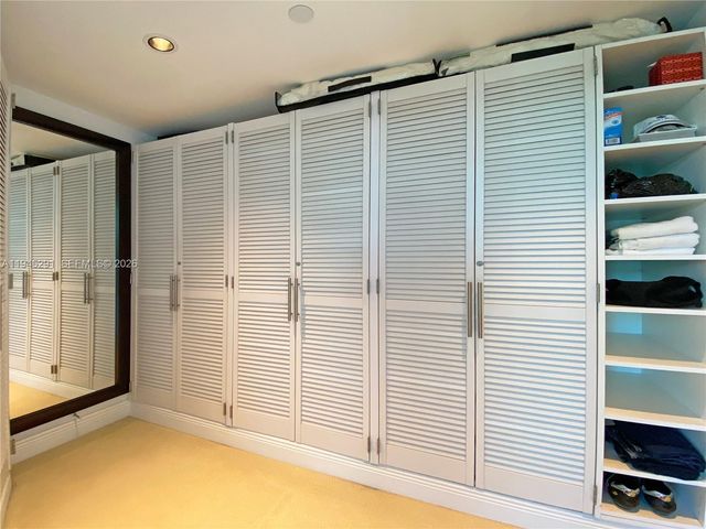 1200 Holiday Dr 308, Fort Lauderdale, FL 33316