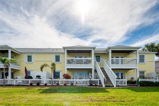 237 SEAHORSE DRIVE SE H, St Petersburg, FL 33705