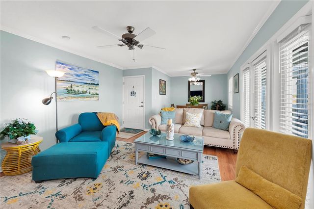 237 SEAHORSE DRIVE SE H, St Petersburg, FL 33705