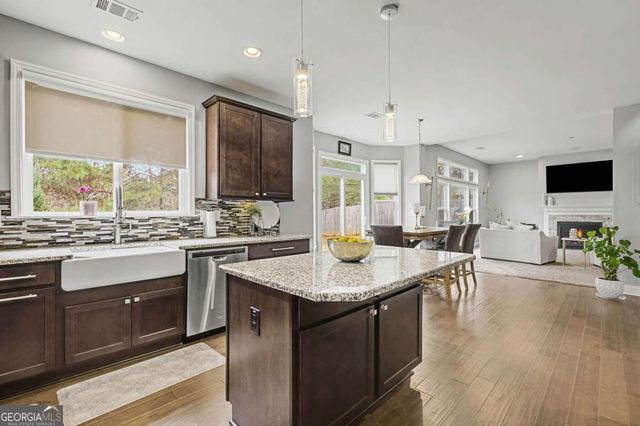 830 Commerce Trail, Canton, GA 30114