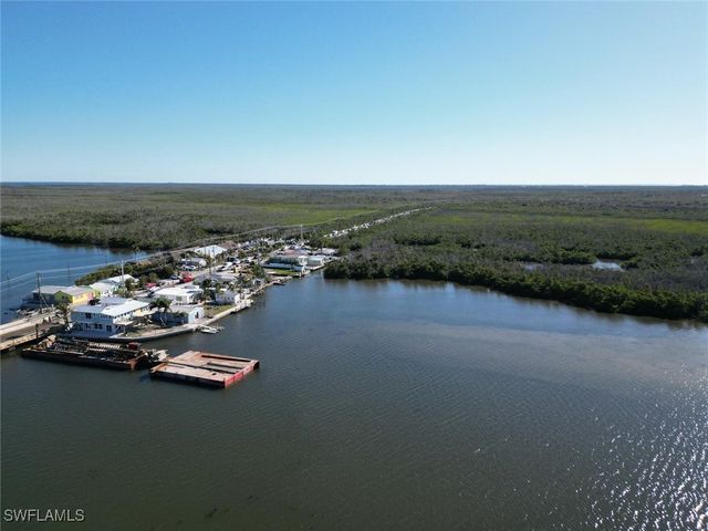 4874 Pine Island RD NW A, Matlacha, FL 33993