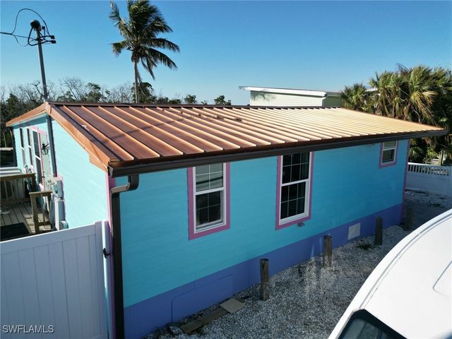 4874 Pine Island RD NW A, Matlacha, FL 33993