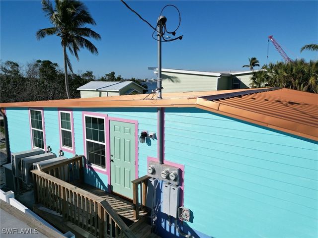 4874 Pine Island RD NW A, Matlacha, FL 33993