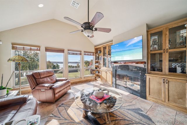 32060 Lavender Lane, Afton, OK 74331