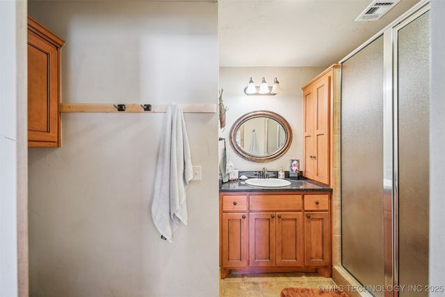 32060 Lavender Lane, Afton, OK 74331