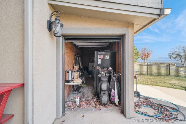 32060 Lavender Lane, Afton, OK 74331