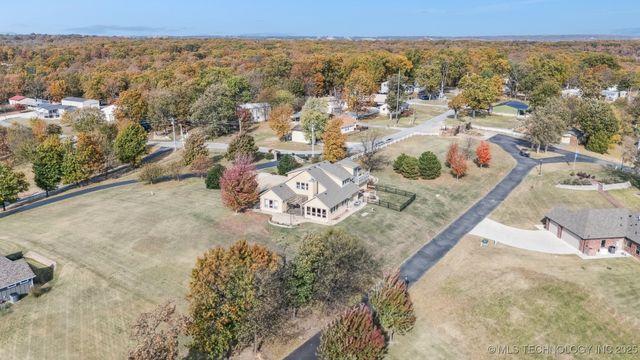 32060 Lavender Lane, Afton, OK 74331