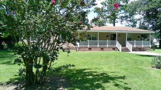 2634 Forrest Drive, Kinston, NC 28504