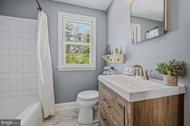 3 RIDGEWOOD CIR, Wilmington, DE 19809