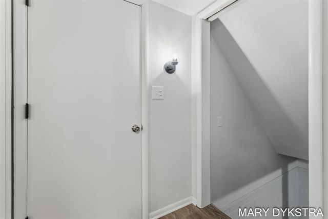 409 W Lakewood Boulevard, Holland, MI 49424