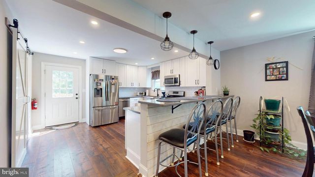 576 PARK RD, Mays Landing, NJ 08330