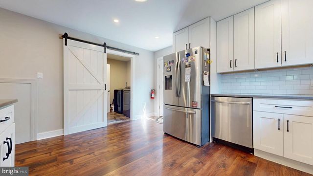 576 PARK RD, Mays Landing, NJ 08330