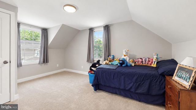 576 PARK RD, Mays Landing, NJ 08330