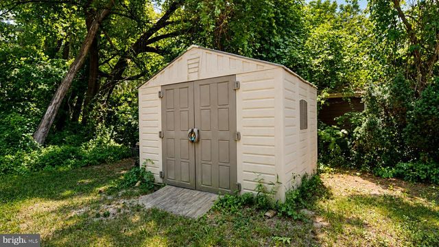 576 PARK RD, Mays Landing, NJ 08330