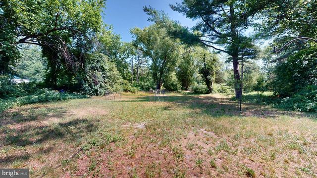 576 PARK RD, Mays Landing, NJ 08330