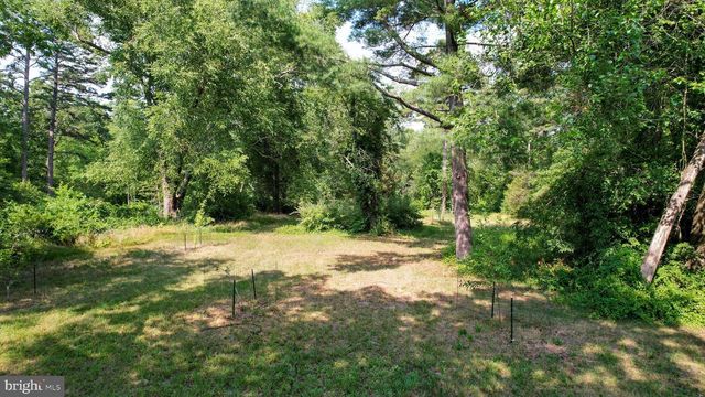 576 PARK RD, Mays Landing, NJ 08330
