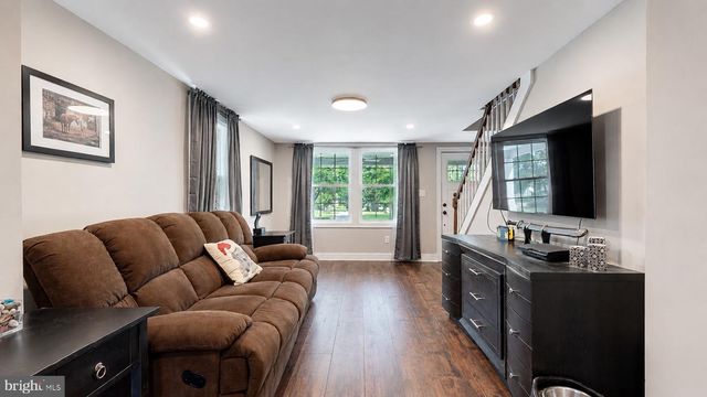 576 PARK RD, Mays Landing, NJ 08330