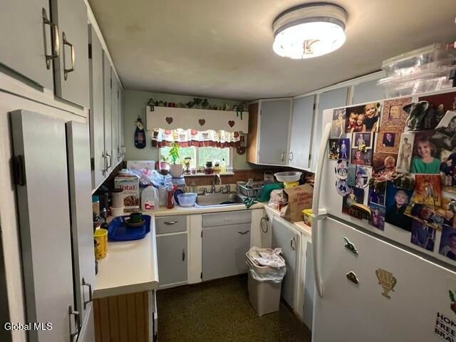 323 Oakhurst Street, Troy, NY 12182