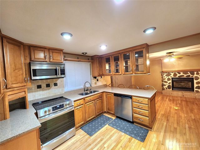 614 191st Street E, Spanaway, WA 98387