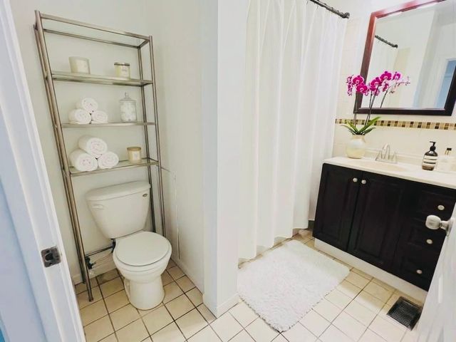 1730 California Avenue E, Saint Paul, MN 55106